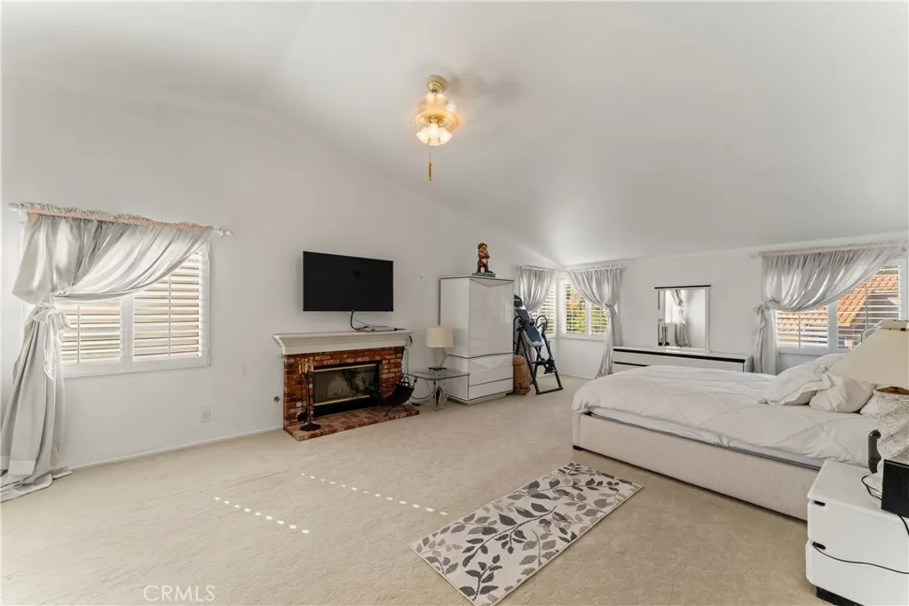 25507 Longfellow Place, Stevenson Ranch, California 91381 home-pic-32